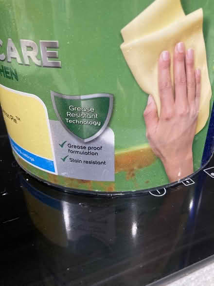 Photo of free Dulux Easy Care Kitchen Paint (AB12) #2