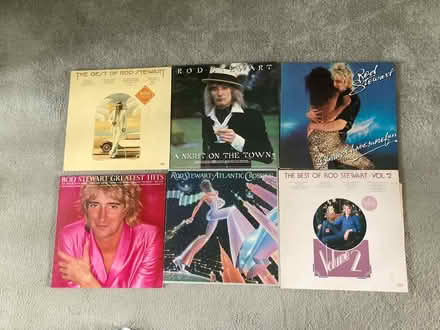 Photo of free LP’s (Cheshunt EN8 0TQ) #1