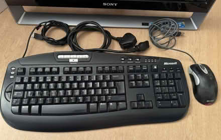 Photo of free Refurbished Sony VAIO 24" All-In-One PC (Merry Hill WD23) #3