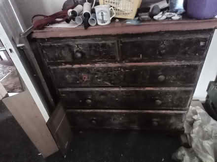 Photo of free old style wooden furniture and bed (NN5 spencer) #4