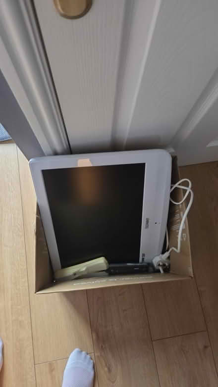 Photo of free TV, wall bracket and remote (CV5) #1