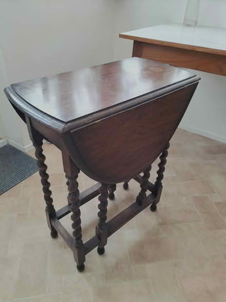 Photo of free Gate-leg oval table (Garth Hill, RG12) #2