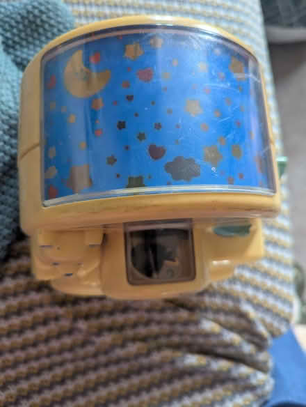 Photo of free Vintage toy yellows as sign but plays lullaby without batter (Portchester PO16) #1