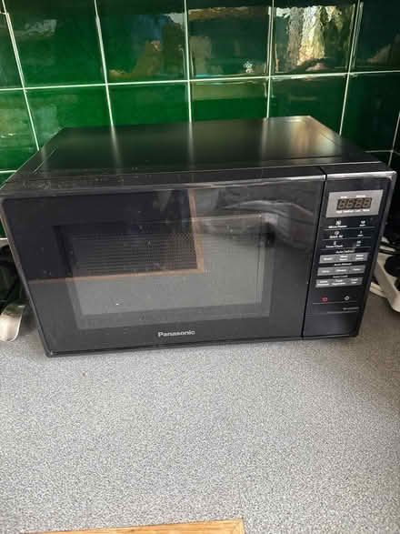 Photo of free Almost new microwave (Five Mile Drive OX2) #1