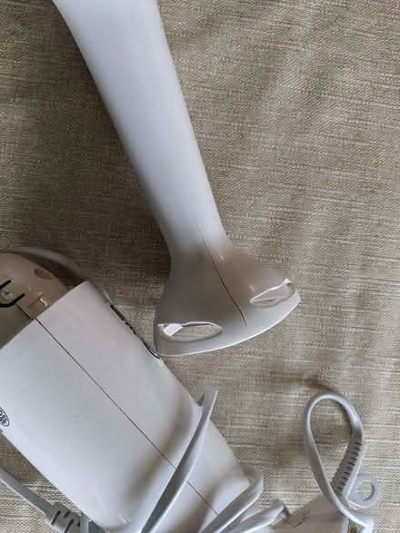Photo of free Hand blender (New Marston OX3) #1