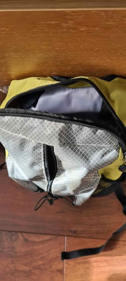 Photo of free 25l backpack (Boothville) #2