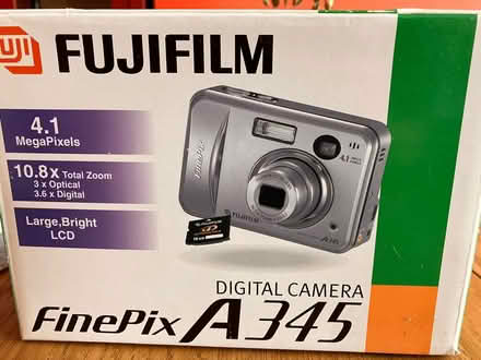 Photo of free Fuji film Digital Camera (Forest Hill SE23) #2