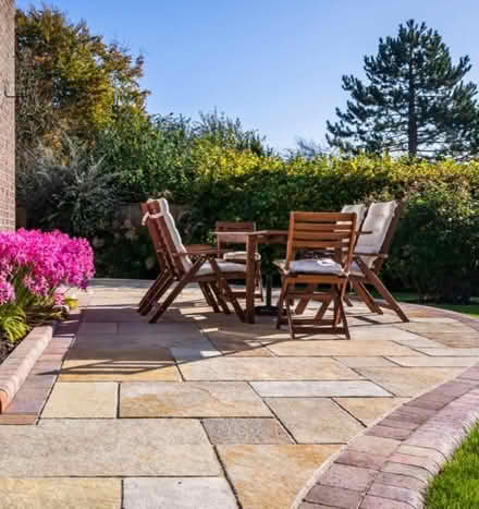 Photo of Garden slabs (Welling DA15) #1