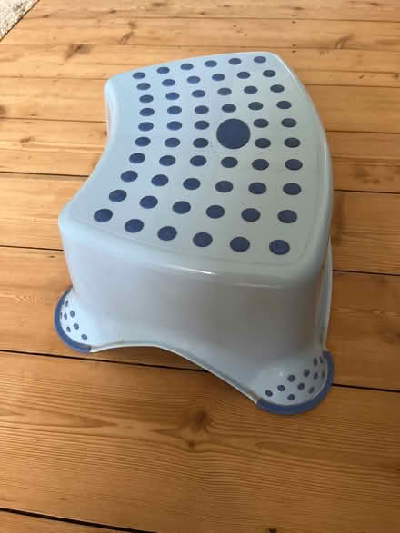 Photo of free Stool (Wollaton NG8) #2