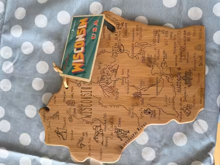 Photo of free Wisconsin cutting board (Five Mile Drive OX2) #2