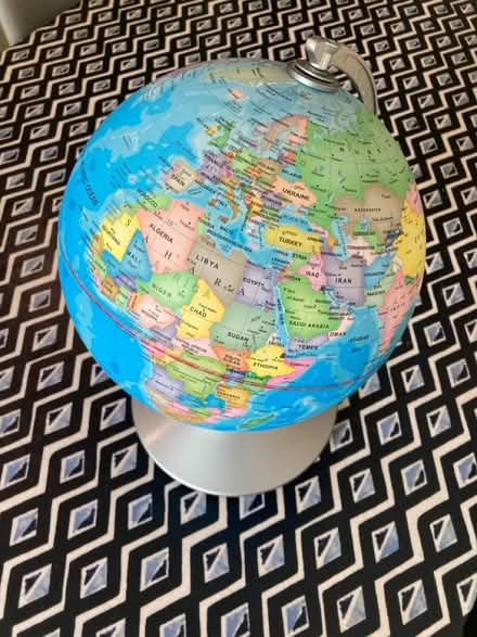 Photo of free Globe (Bath BA2) #1