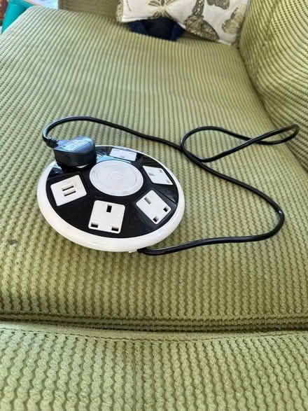 Photo of free 5-way power extender (Oldfield Park) #1