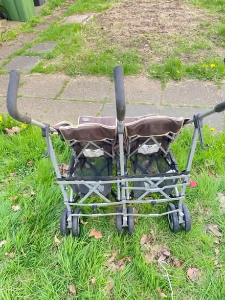 Photo of free Twin pushchairs stroller (SE279) #3