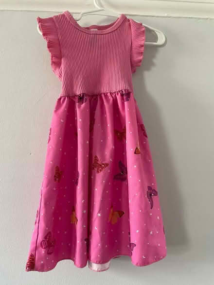 Photo of free Girls clothing and toys (Ashburton SE25) #4