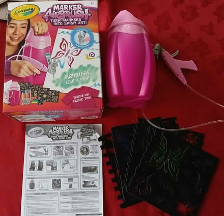 Photo of free Crayola marker airbrush set no pens (Armitage WS15) #1