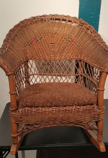 Photo of free Wicker rocking chair (North side of Elmhurst) #1