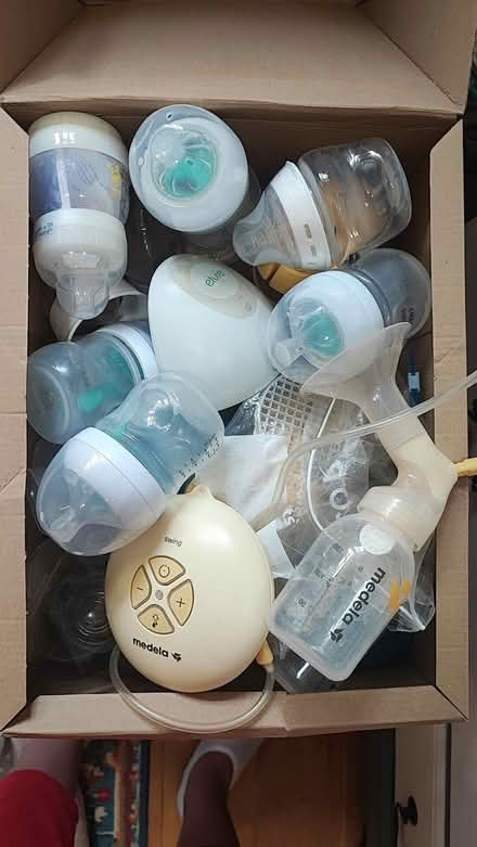 Photo of free Breast pump, bottles, etc (Egham TW20) #1