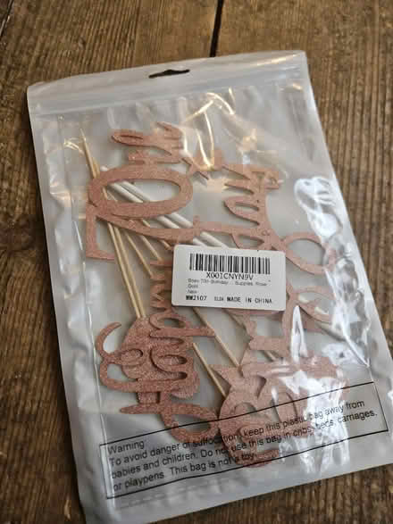 Photo of free Happy 70th birthday cake decoration (York YO10) #1