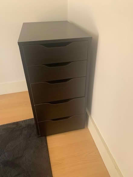 Photo of free Black office desk & draws (WD3) #1
