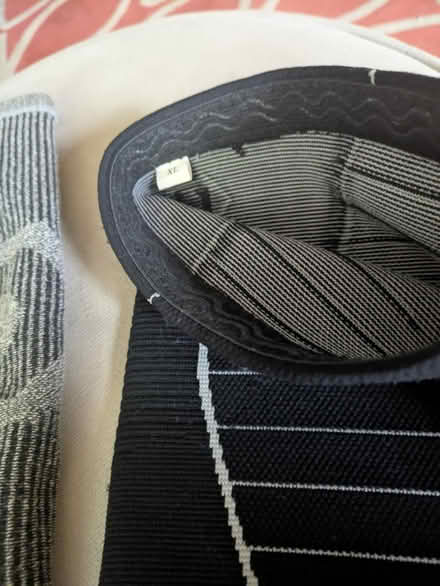 Photo of free XL/XXL knee braces (Columbia Heights) #2