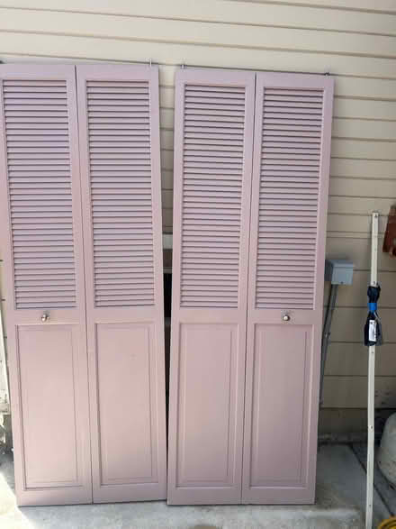 Photo of free Bifold closet doors (West Petaluma) #1