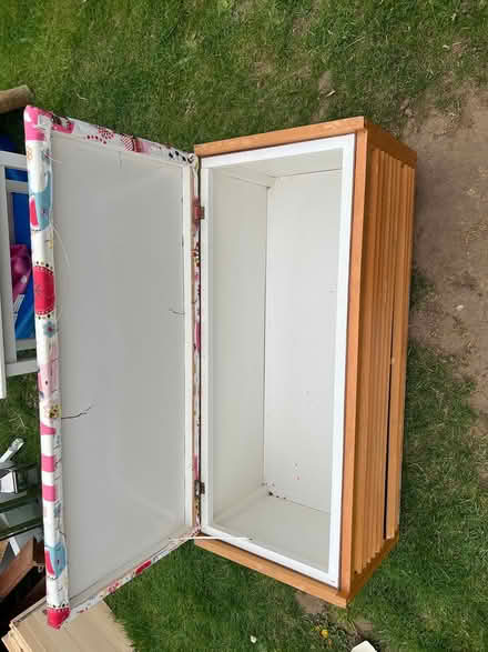 Photo of free Retro original 1950s storage bench (ME13) #4