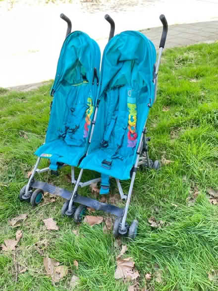 Photo of free Twin stroller (SE279) #1