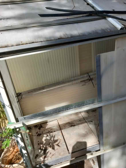 Photo of free Mini greenhouse (DE72) #1