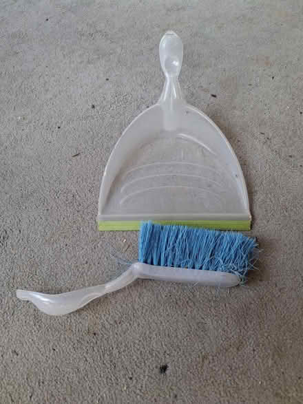Photo of free Ikea dustpan and brush (BA2) #2