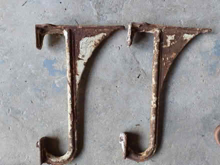 Photo of free Brackets - 2 sets of 2 (Oadby LE2) #1