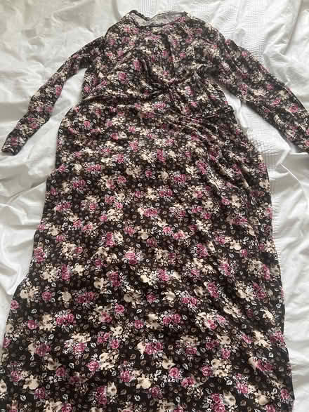 Photo of free Floral dress (KT1 Kingston upon Thames) #1