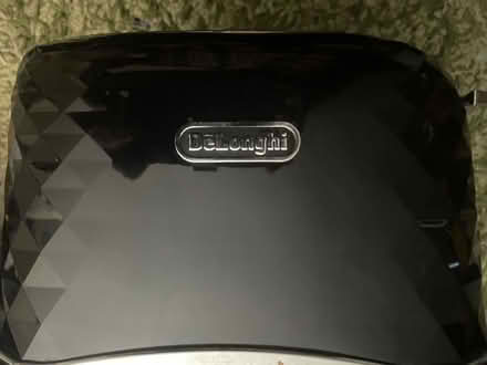 Photo of free Delonghi 4 slice toaster (PR5 Clayton brook) #2