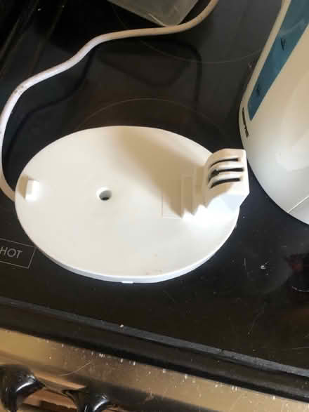 Photo of free Electric kettle (Hertford SG14) #3