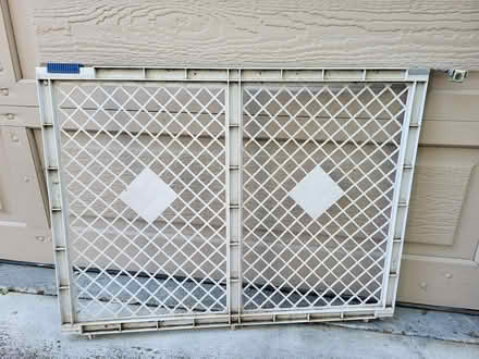 Photo of free sectional gate (Mt Carmel area, Redwood City) #1