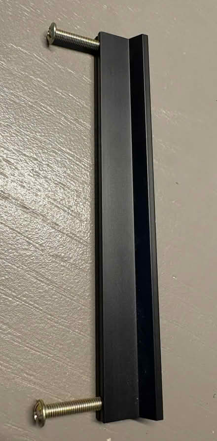 Photo of free 7 brand new black matte drawer pulls (Forest Gate E7) #1