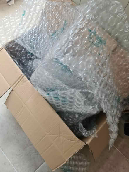 Photo of free Box of bubble wrap (SW12 Balham) #1