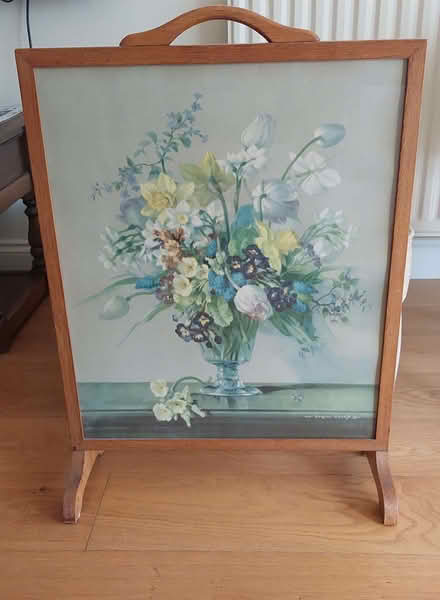 Photo of free Oak Framed - Fire Screen - Flower Print (Old Town SG1) #1