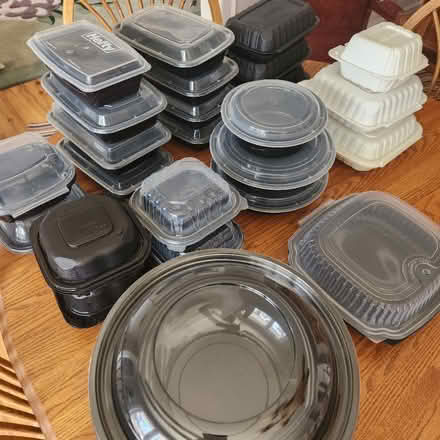 Photo of free New food containers (University/Orchard) #1