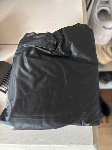 Photo of free Wahl clipper attachments (CB21) #3