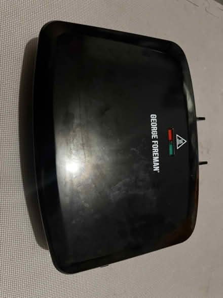 Photo of free George Foreman Grill. Removable plates (Lion Gate TW9) #3