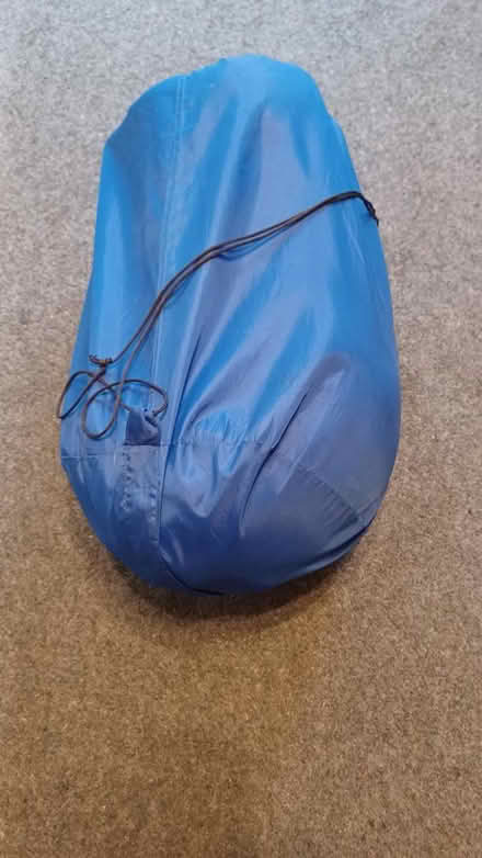 Photo of free Single sleeping bag (S10 crosspool) #1