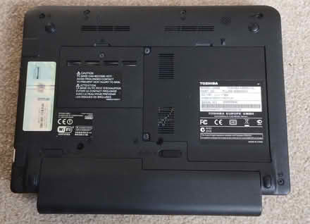 Photo of free Toshiba Netbook NB200 (Hitchin SG5) #3