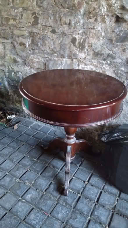 Photo of free oval table with a drawer (Rhayader LD6) #1