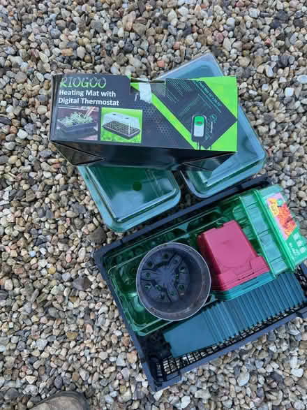 Photo of free Mini propagators, digital heating mat and a variety of pots (Clarkston G76) #1