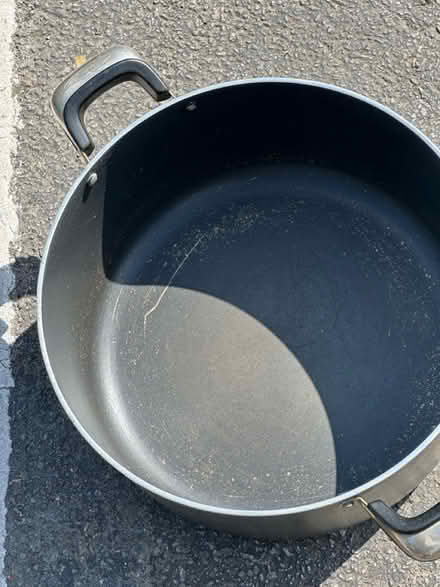 Photo of free Cooking Pot (Isleworth TW7) #1