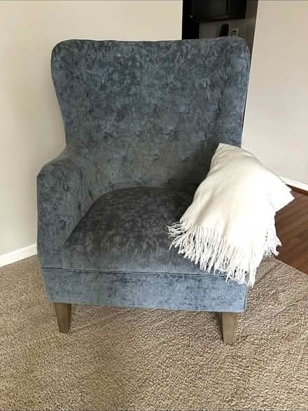 Photo of free Living Room Side Chair (Downingtown, PA) #1