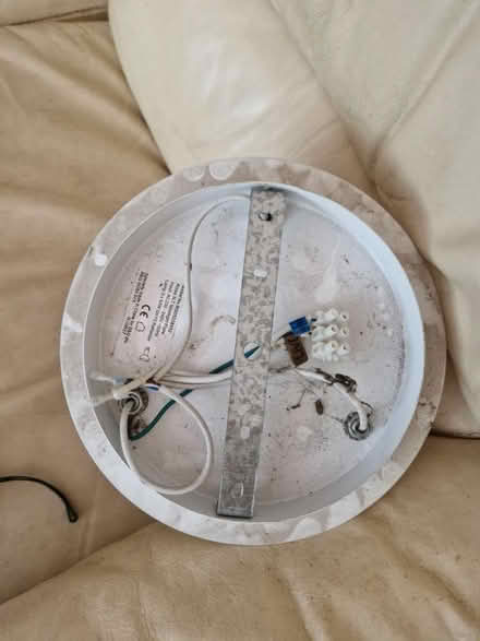 Photo of free Central light fitting (SW8) #2
