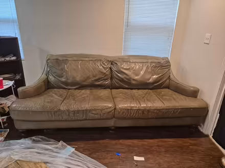 Photo of free 2 sofas and 2 chairs (1227 pangola dr, 32205) #2