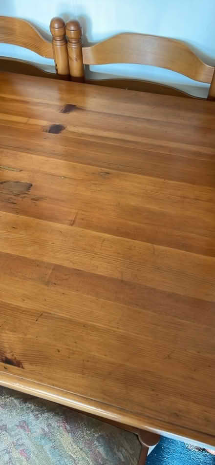 Photo of free Table and 6 chairs (CH49) #4
