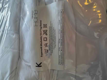Photo of free King size 10.5 tog duvet (North Baddesley SO52) #1